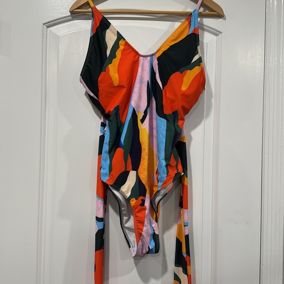 🔵 Matte Allover Print Knot Front One Piece Swimsuit Size XL - Picture 3 of 5